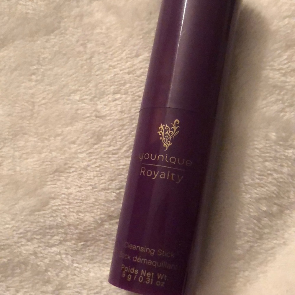 NEW Younique cleansing stick